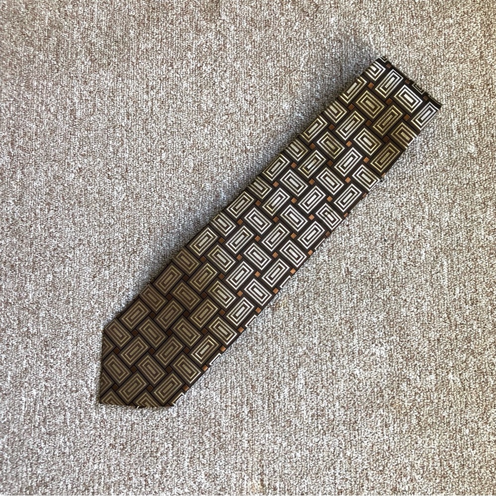 DICAPRI TIE